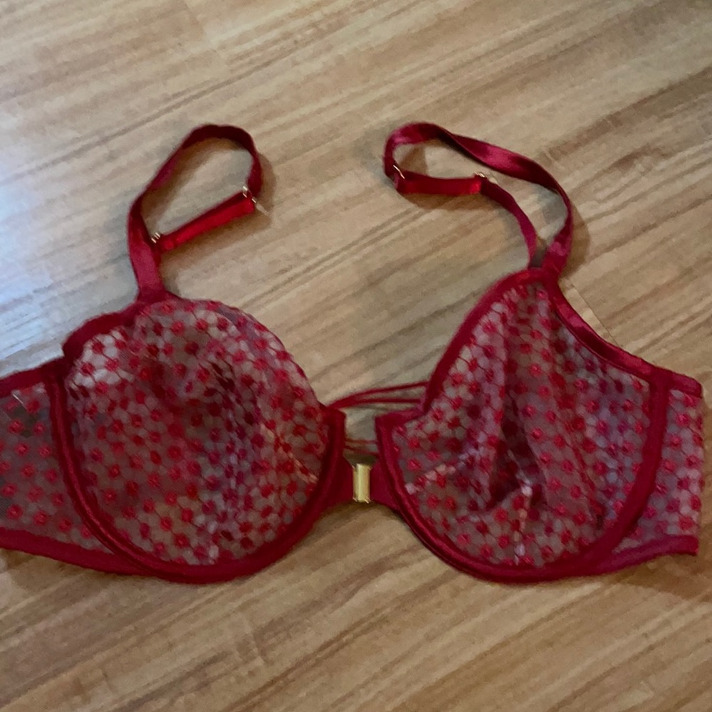 Victoria Secret unlined demi